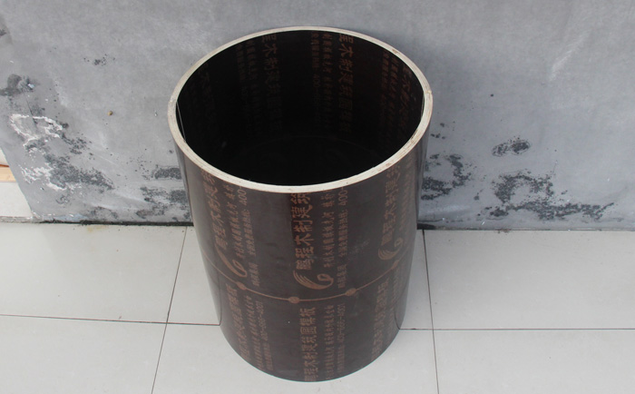 Timber formwork for pouring cylindrical columns